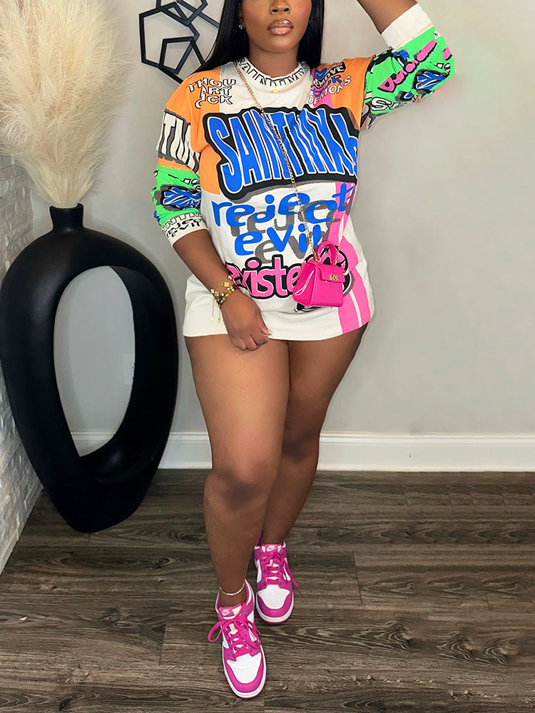 Oversized Long Sleeve Graphic Tee White / M