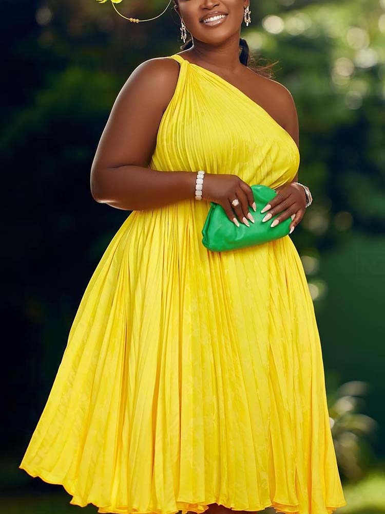 One Shoulder Pleated Dress Yellow / L