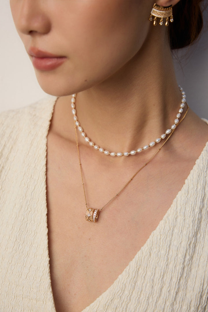 Vintage Star Zirconia Pendant Necklace
