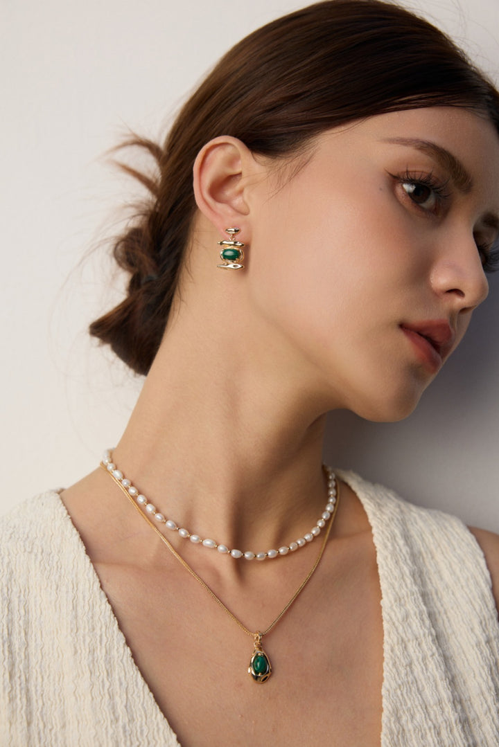 Eye of the Earth Natural Crystal Pendant Necklace