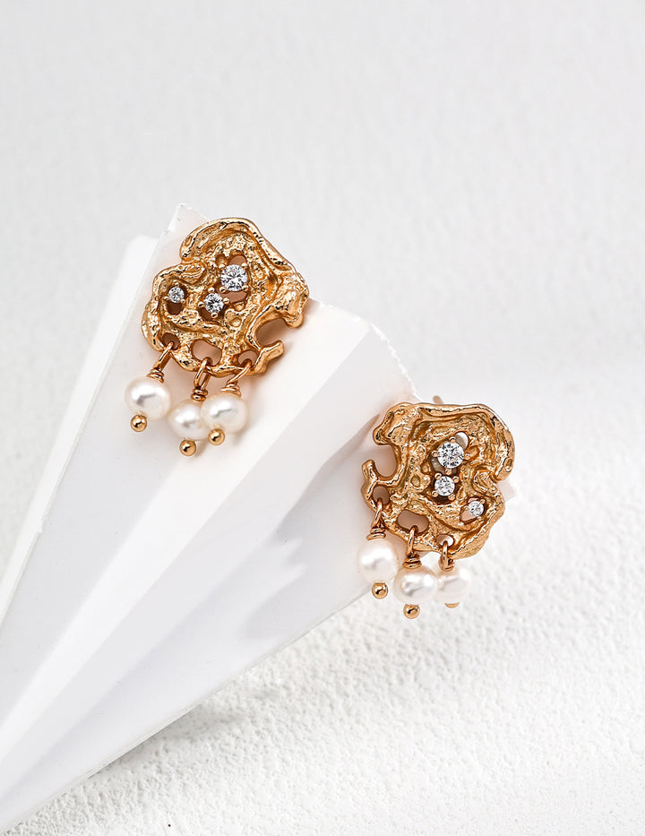 Vintage Natural Pearl Zirconia Earrings