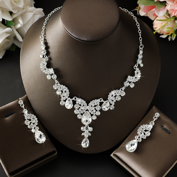 Wedding Party Premium Vintage Necklace Set