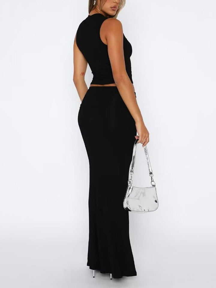 Pullover Top & Ruched Skirt Black / L