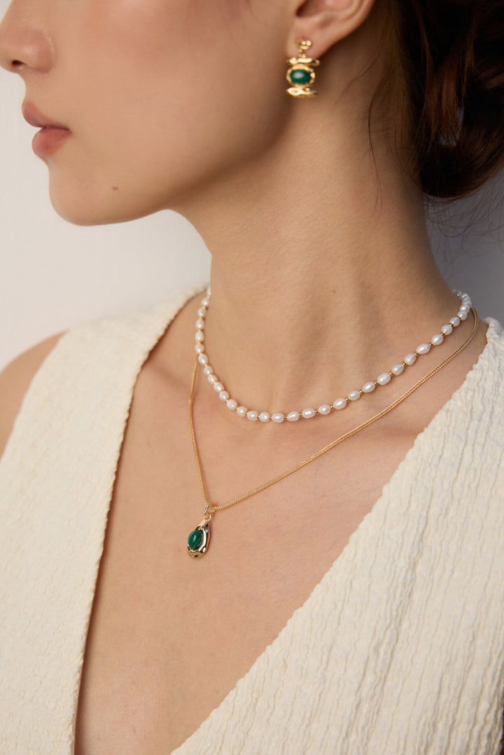 Eye of the Earth Natural Crystal Pendant Necklace