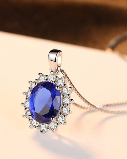 Light Luxury Sapphire Pendant Necklace