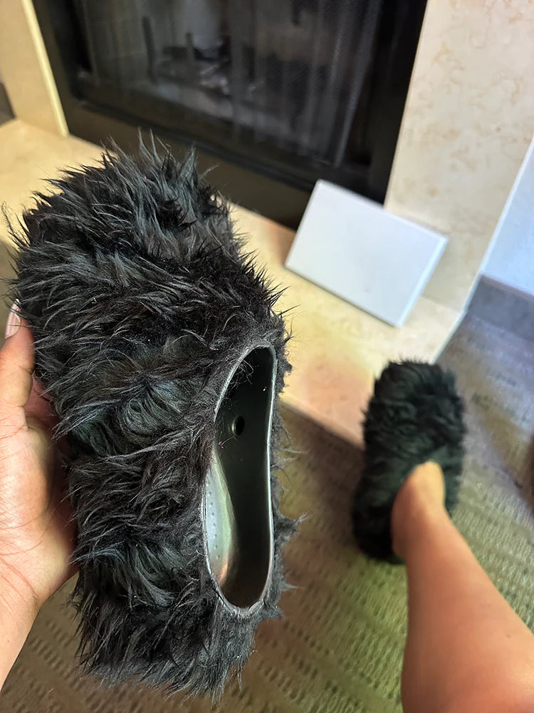 Soft Faux Fur Slides