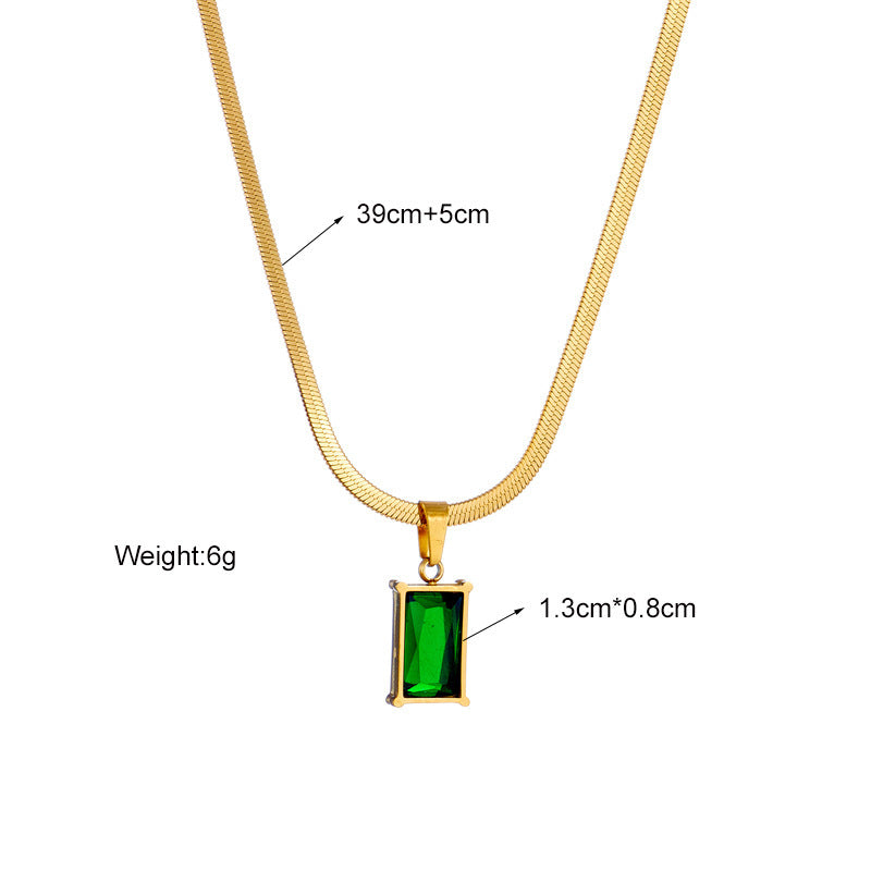 Light Luxury Emerald Zirconia Pendant Necklace