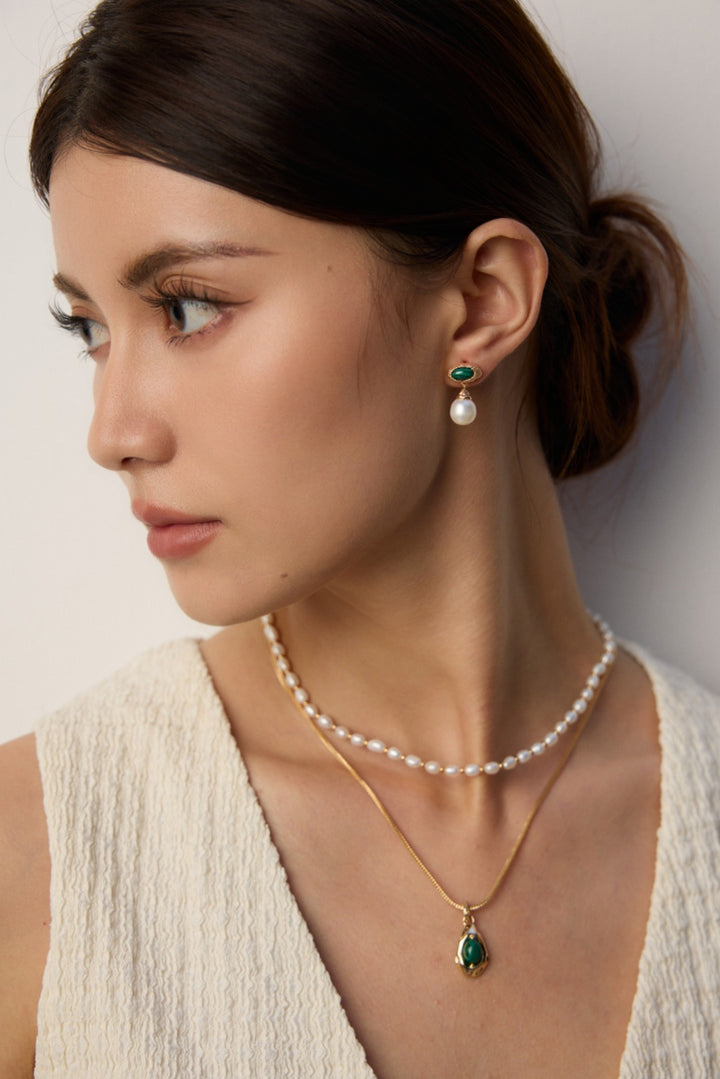 Eye of the Earth Natural Crystal Pendant Necklace