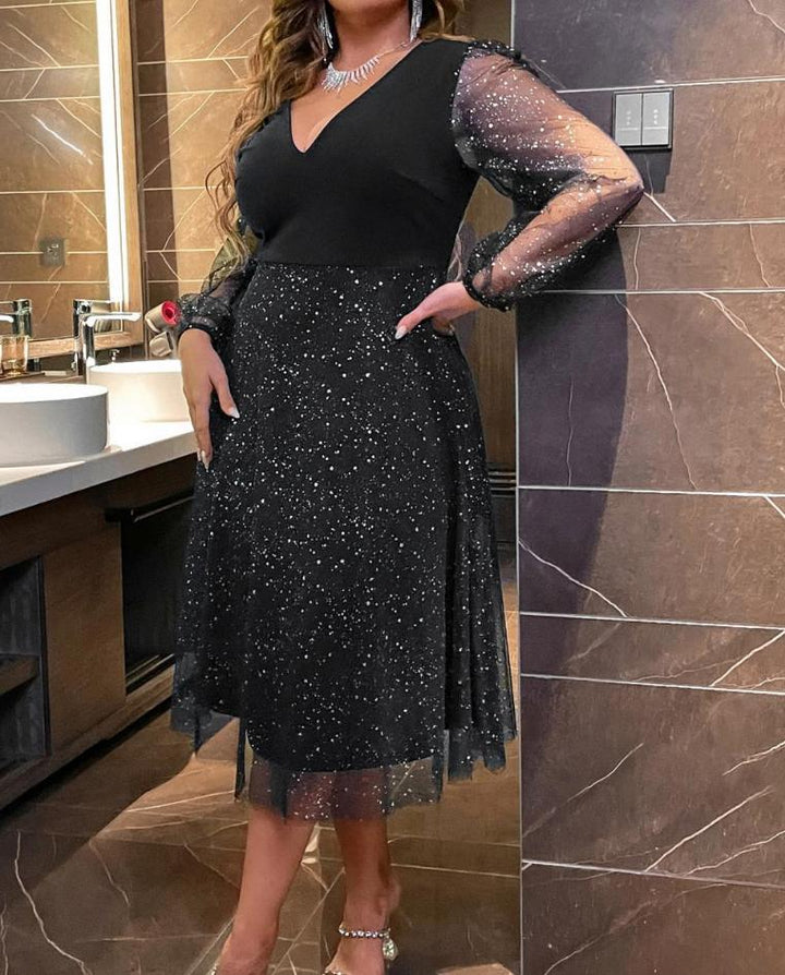 V-neck Fitted Polka-Dot Dresses