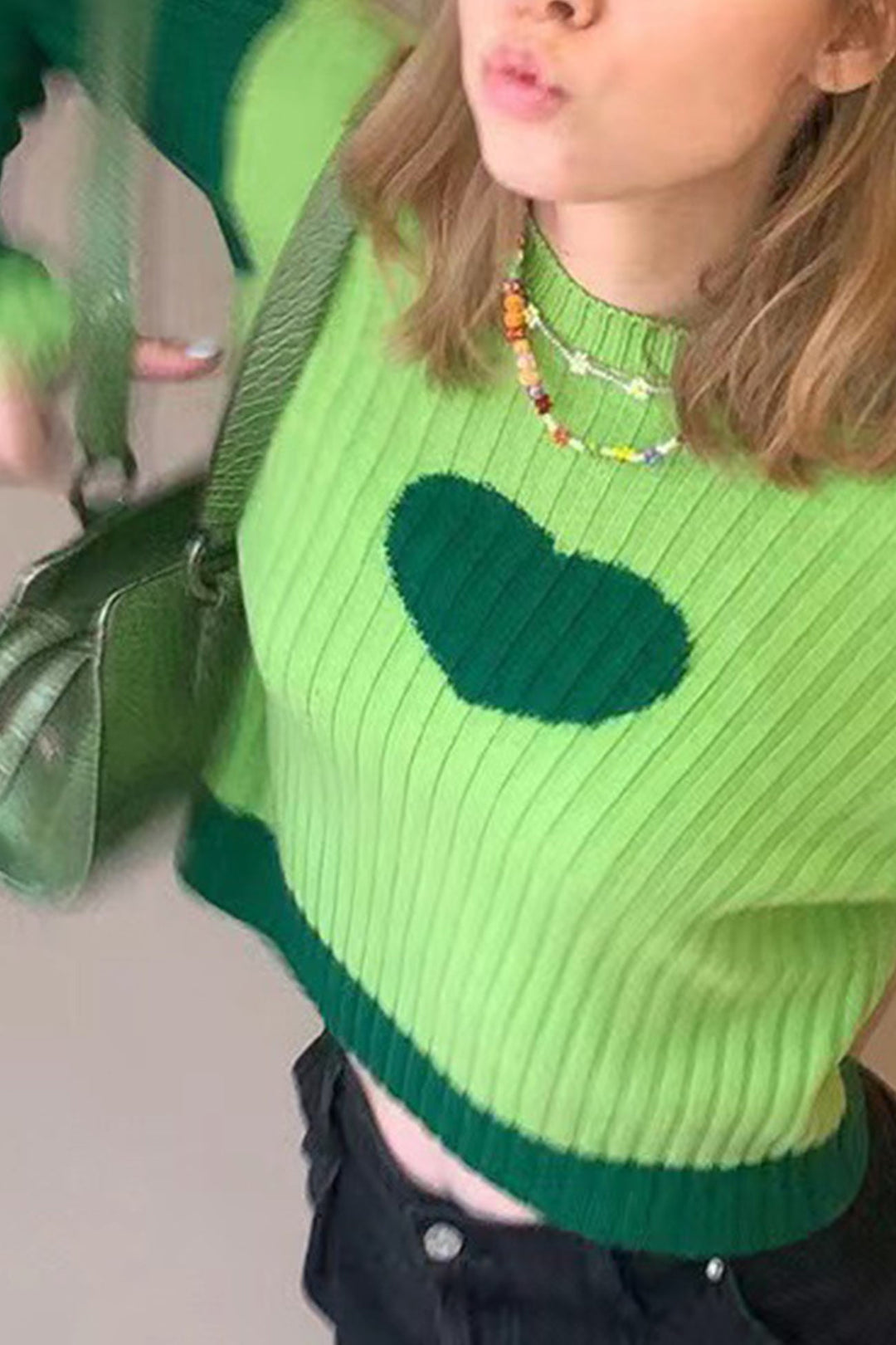 Contrast Mock Neck Heart Graphic Ribbed Knit Tops Pink · M