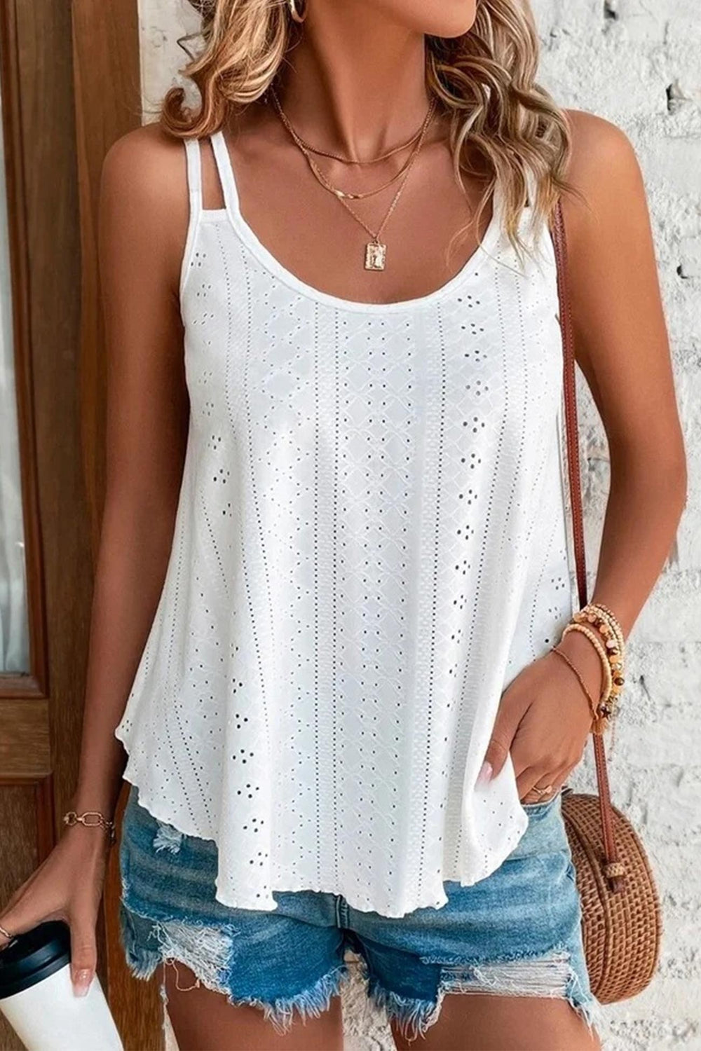 Eyelet Strappy Scoop-Neck Tank Top White · M