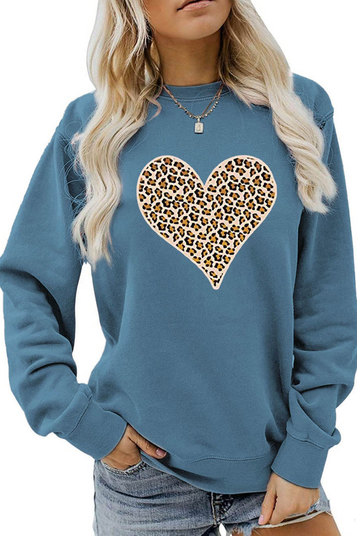 Leopard Print Hearts Sweatshirt White · XL