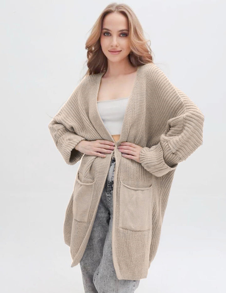 Oversized Loose-Fitting Knit Cardigan