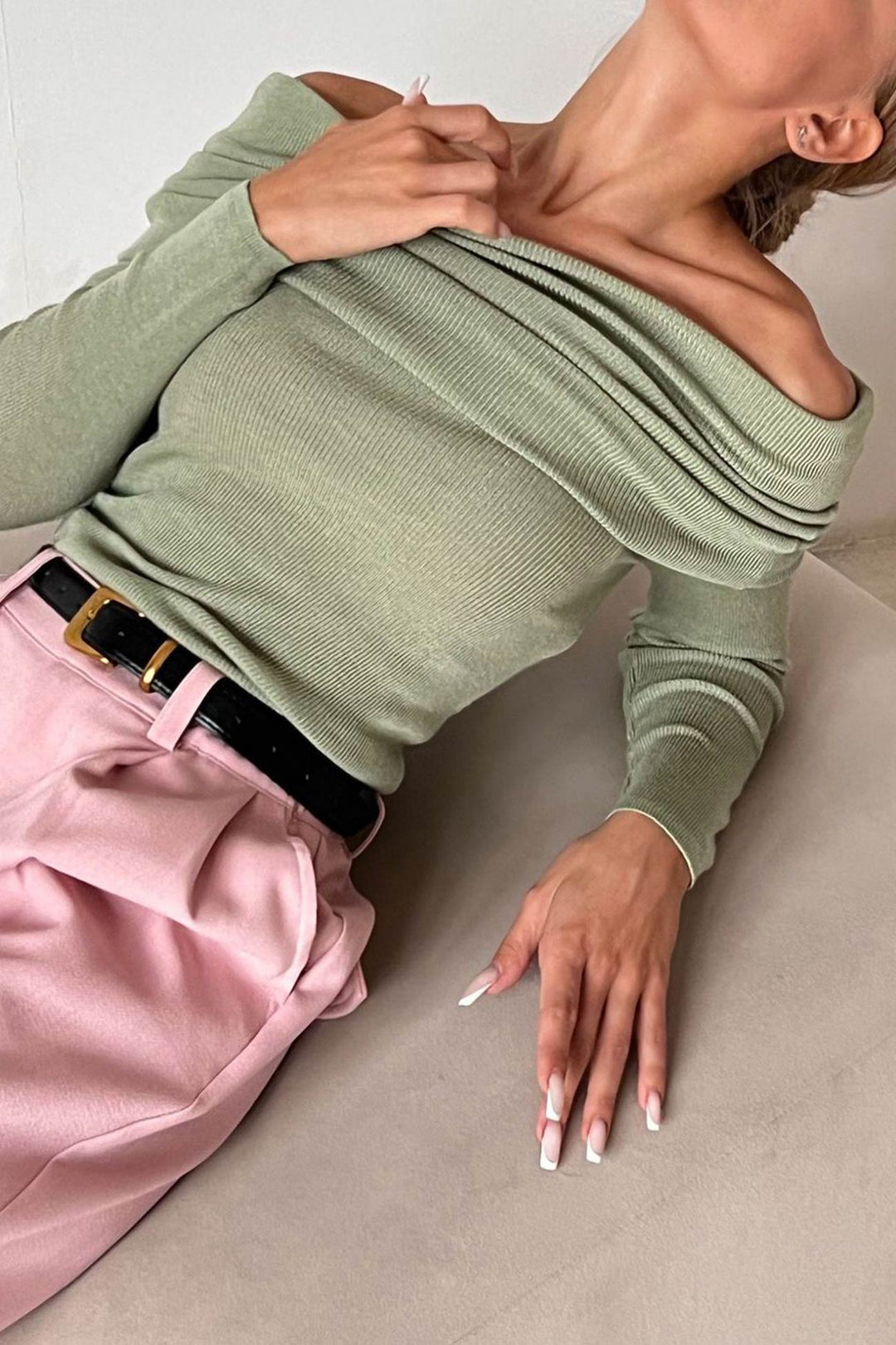 Off-shoulder Long Sleeve Knit Tops Green · L