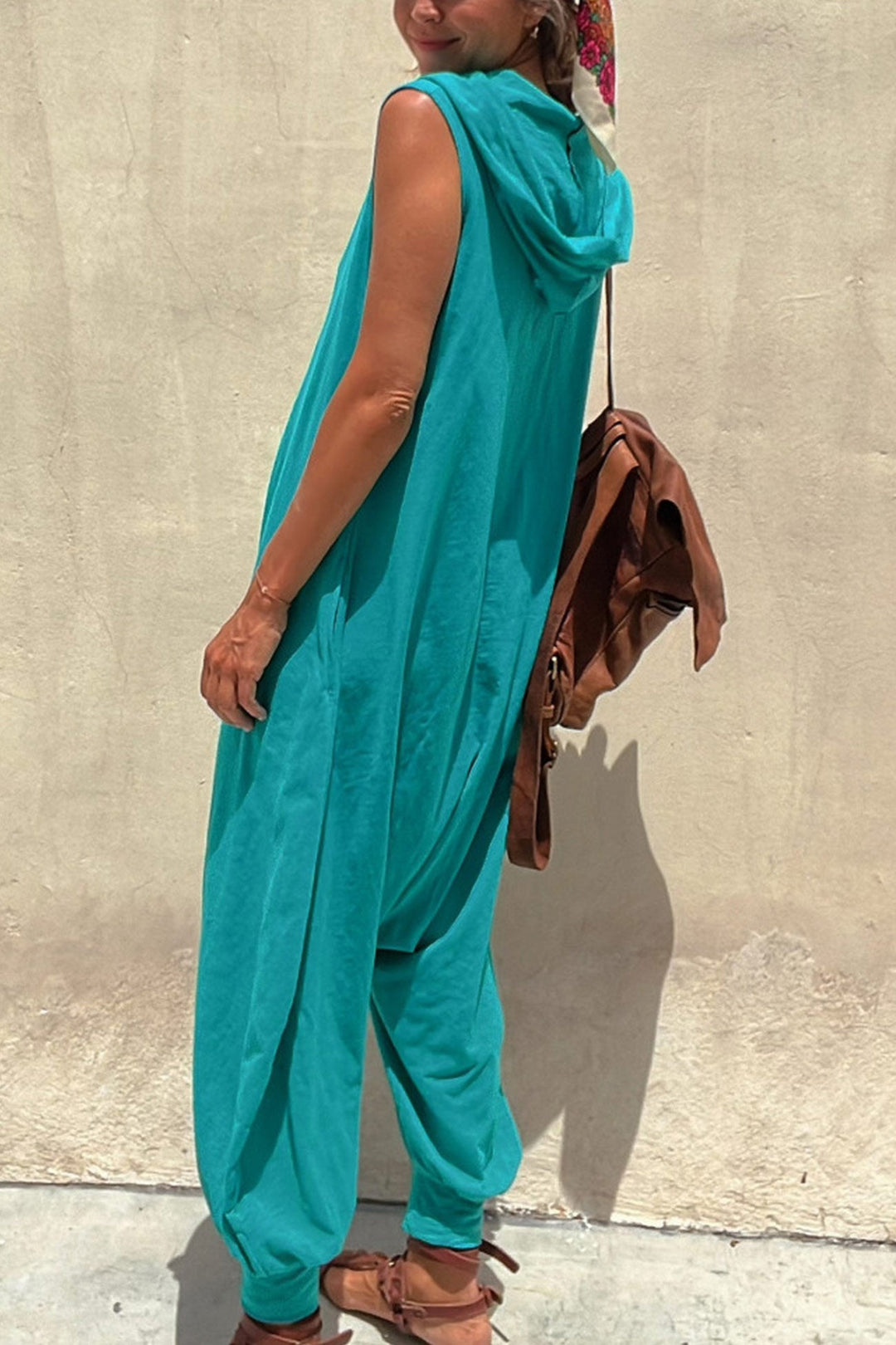 Single-breasted Sleeveless Hooded Jumpsuit Beige · M