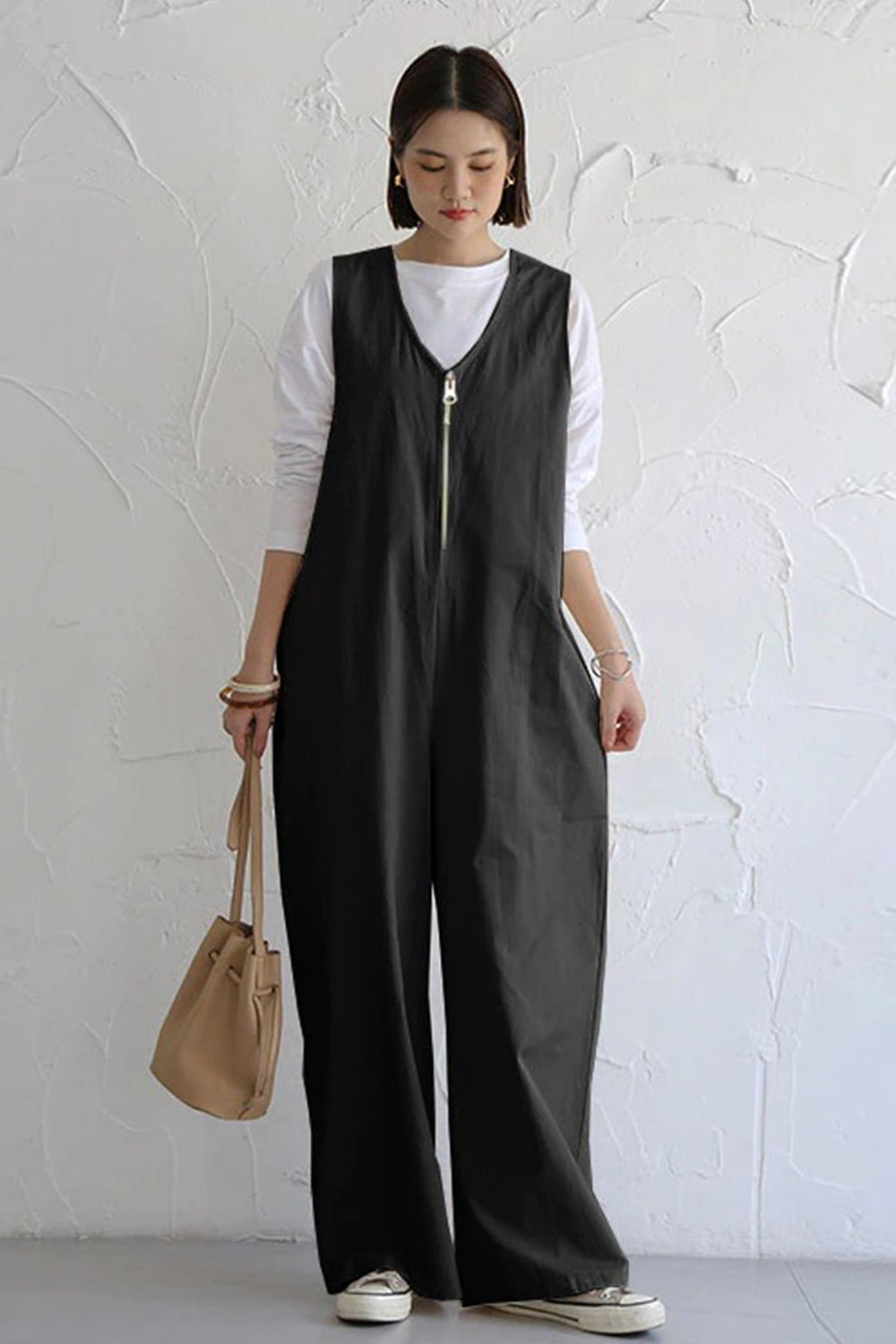 Sleeveless Zip-Front Wide Leg Jumpsuits Black · One Size
