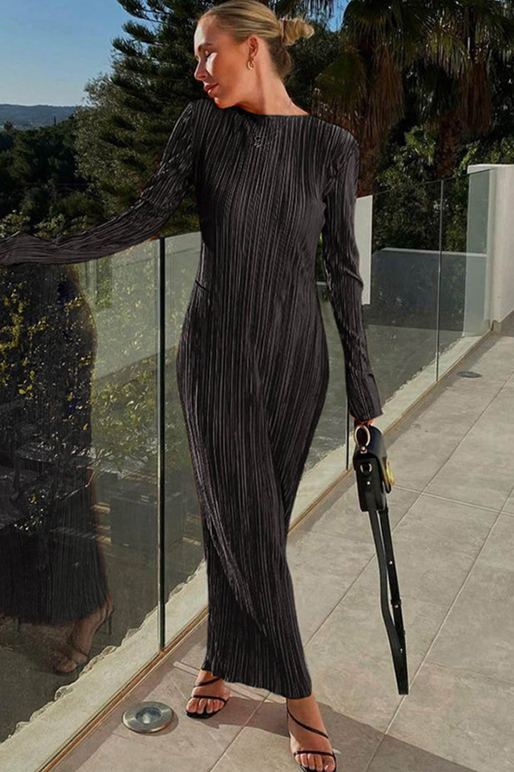 Solid Color Crew Neck Pleated Maxi Dress Black · S