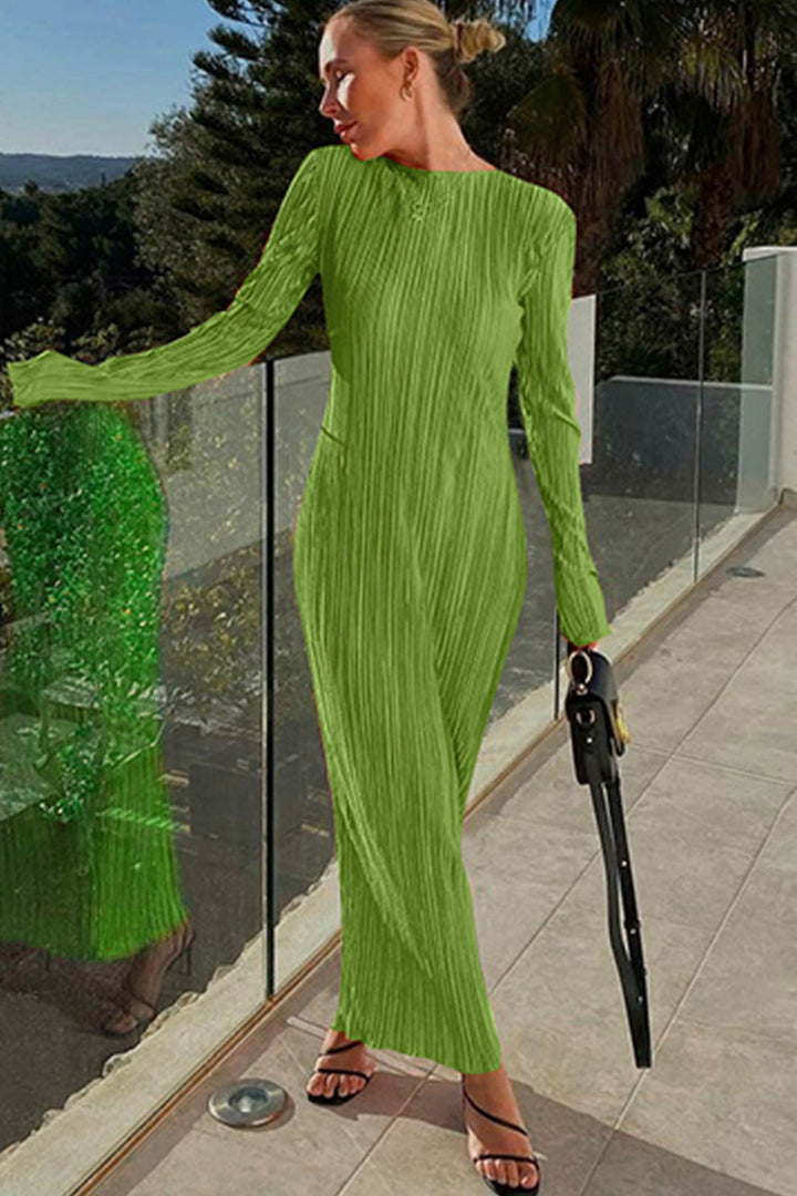 Solid Color Crew Neck Pleated Maxi Dress Green · M