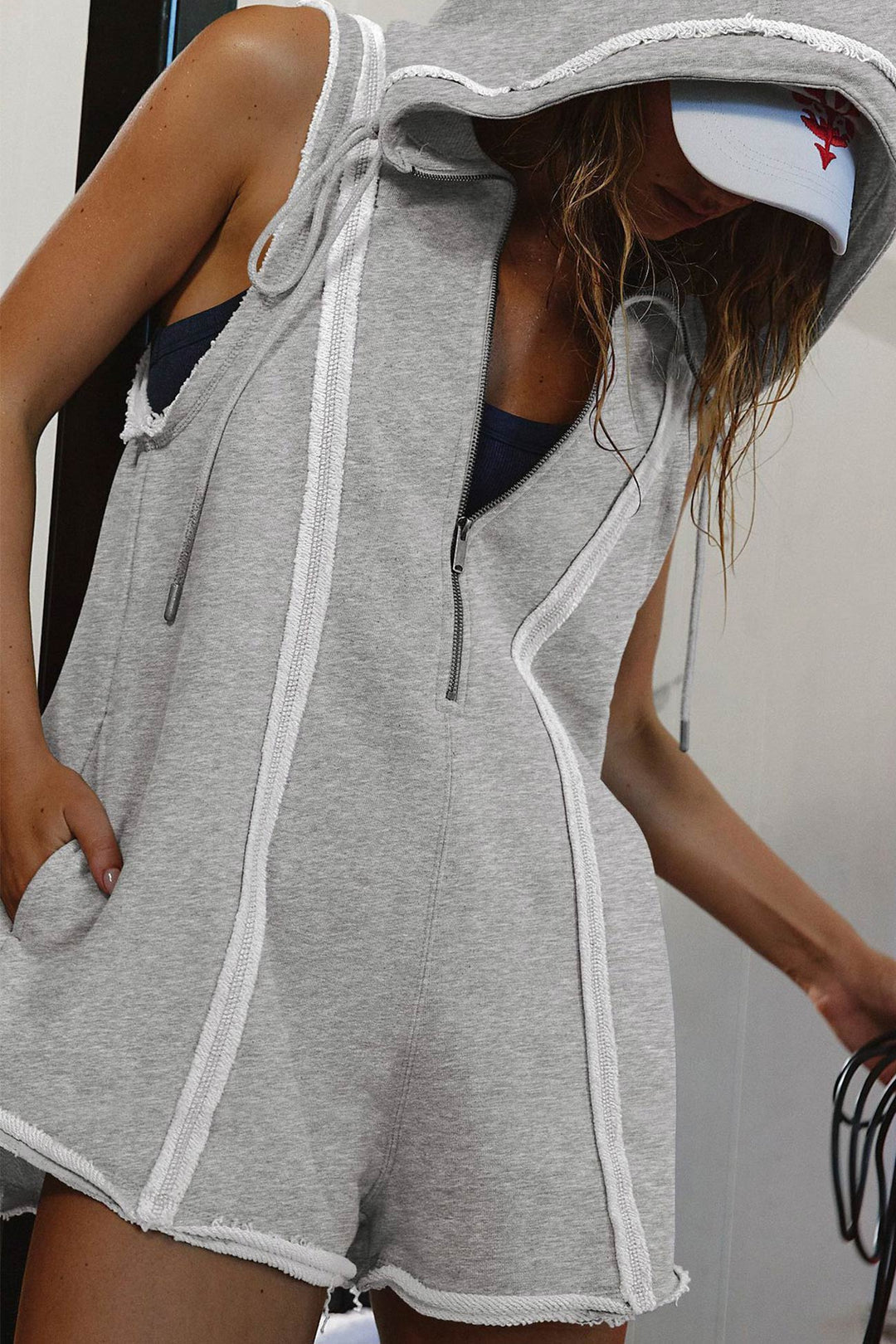 Solid Color Zip-up Hooded Rompers Rose · XL