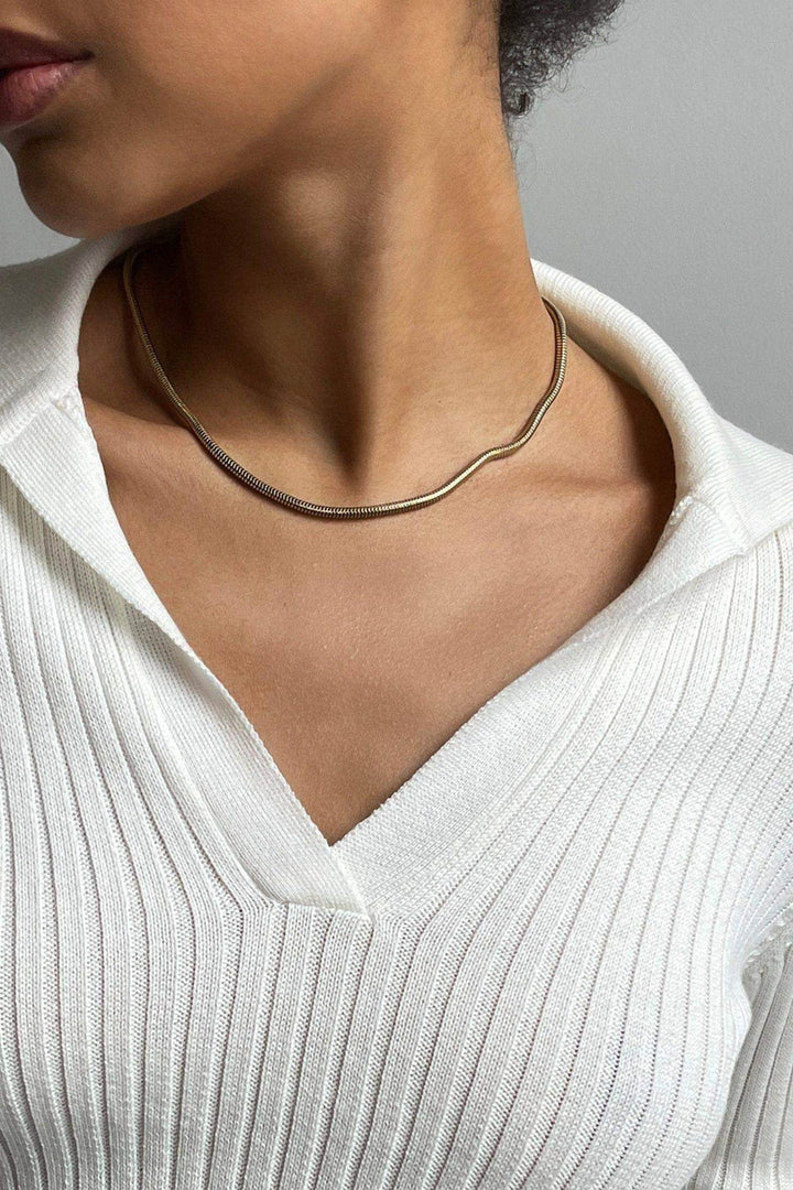 V Neck Lapel Ribbed Knit Top White · M