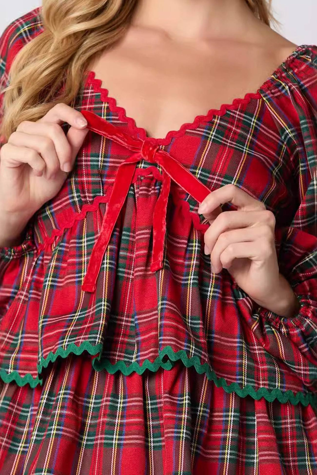 V Neck Plaid Puff Sleeve Tiered Dress Red · L