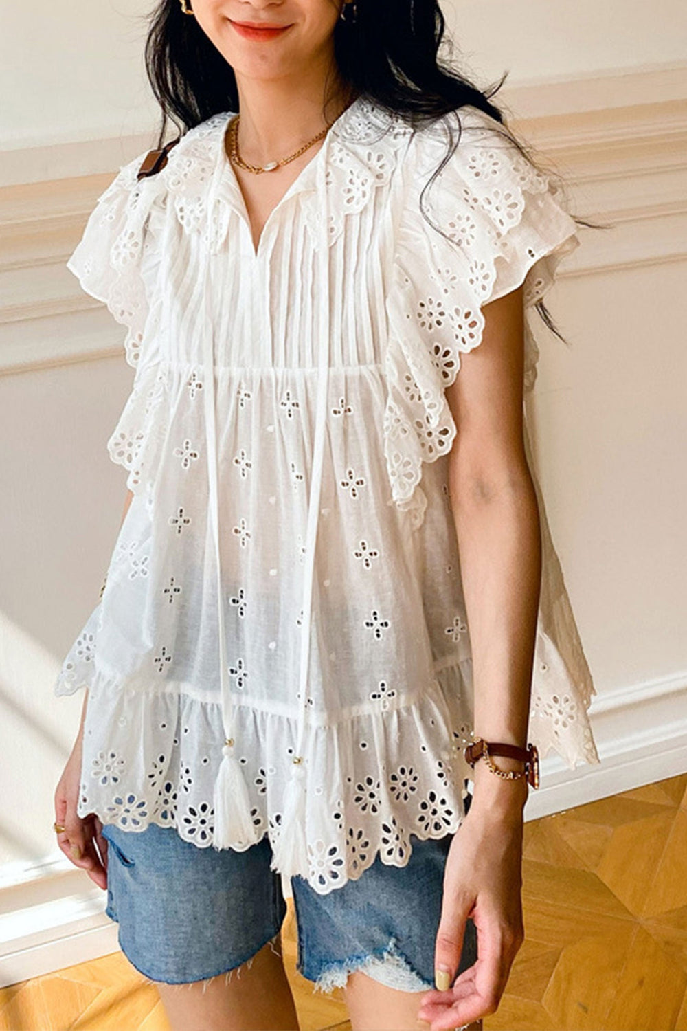 White Embroidered Lace Ruffles Sleeve Top White · M