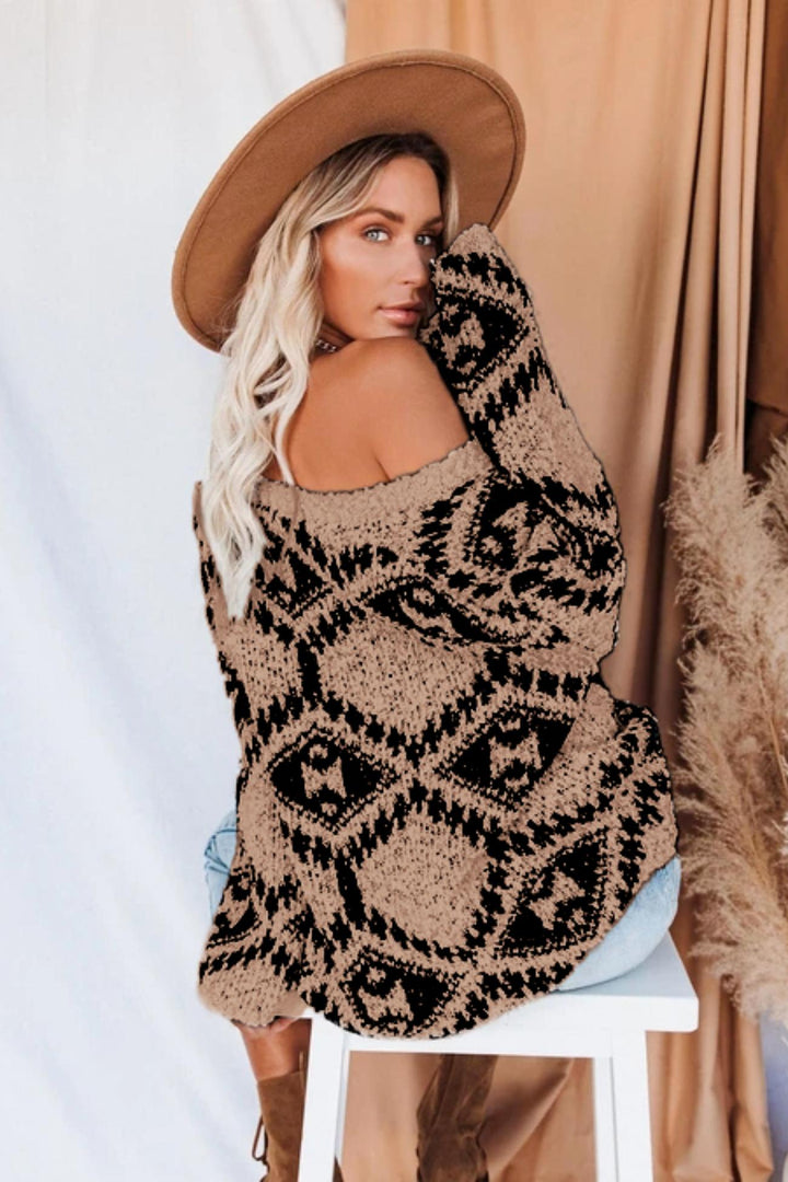 V-neckline Intarsia Knitted Top Khaki · M